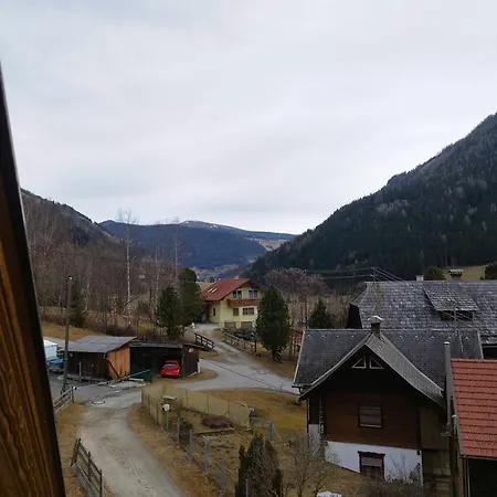 Haus Maria 아파트 *